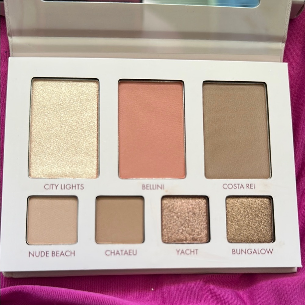 Wander Beauty Sunkissed Collection in White and Pink